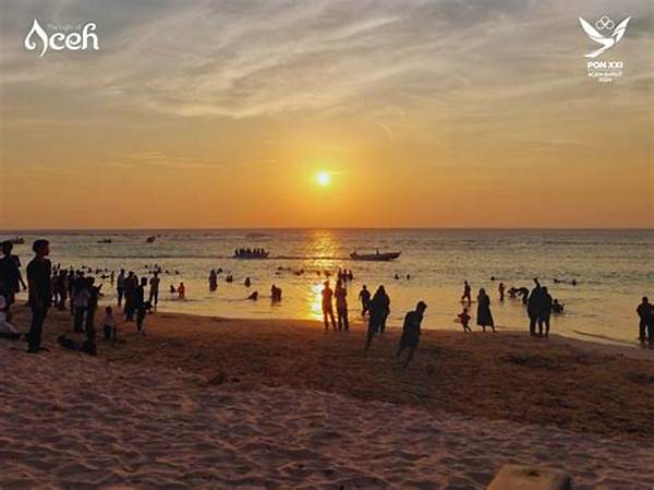 Sensasi Menikmati Sunset Di Pantai Pelabuhan Ratu, Pemandangan Yang Menakjubkan